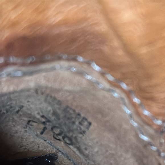 Frye SABRINA Chunky Heeled Chelsea Boots in Black Leather *USA* - Picture 10 of 12